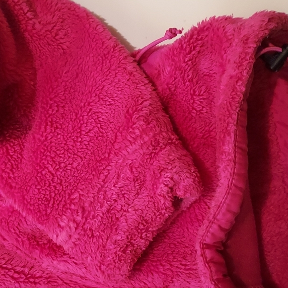The North Face Hooded Fleece Jacket Small - Hot Pink - Picture 4 of 7